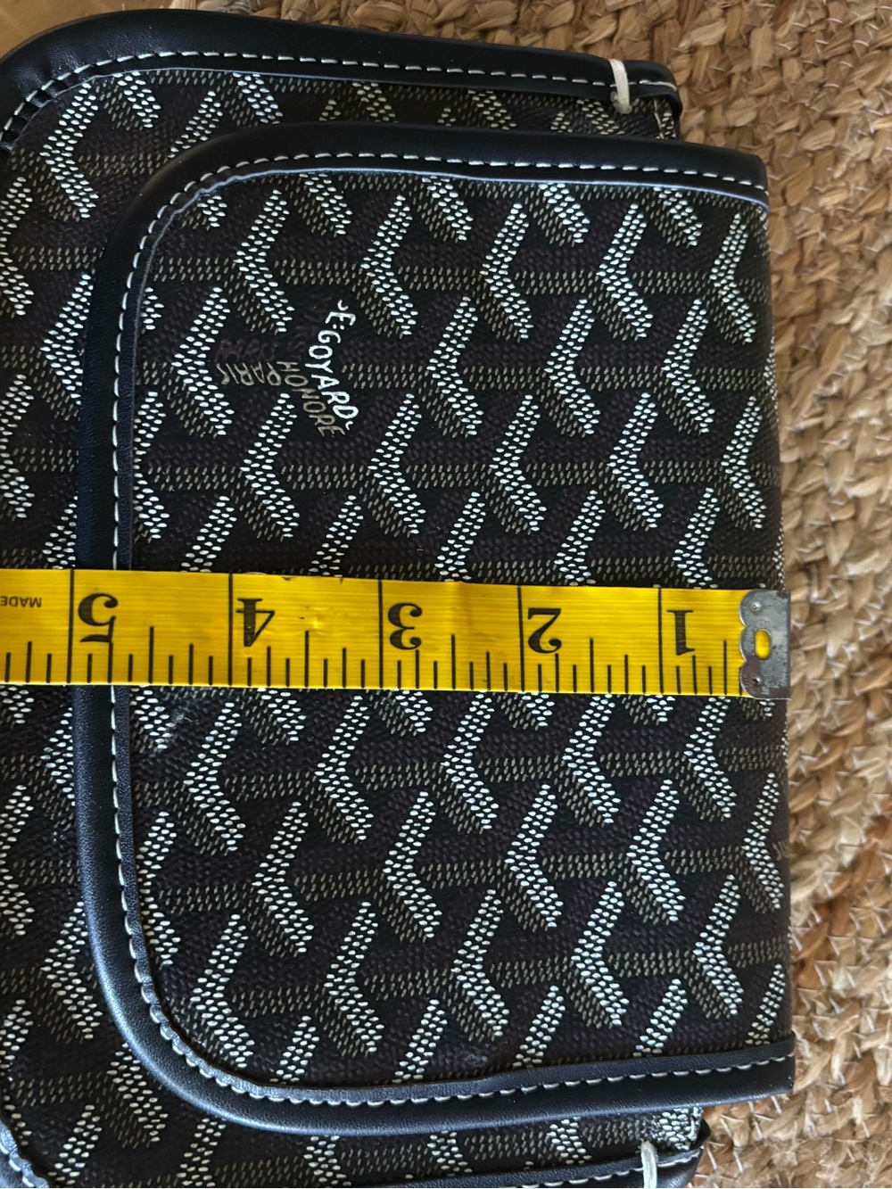 Crossbody bag - Picture 9 of 11
